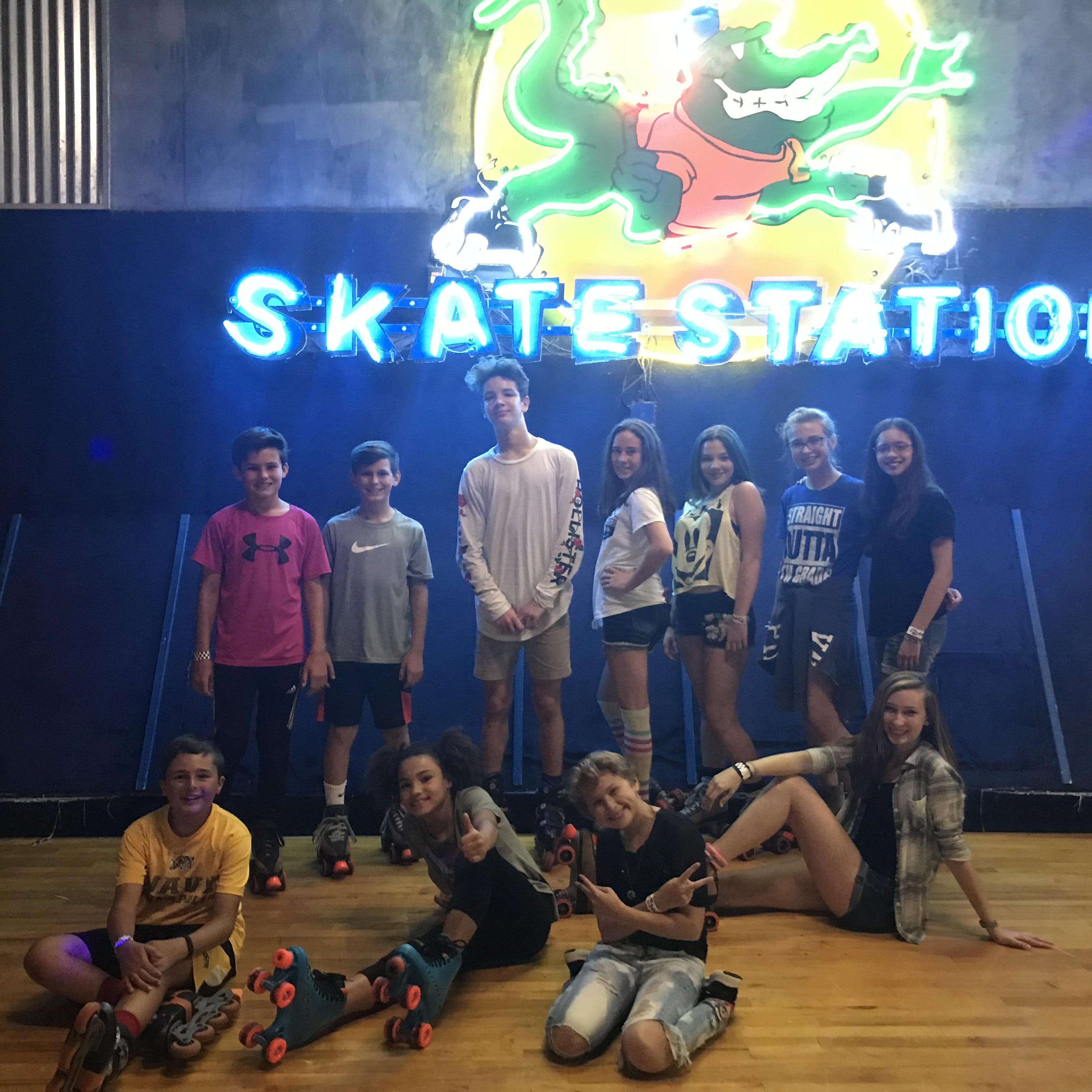 20180617 YM 6 to 8th grade skating party pic 0614_2_18_1